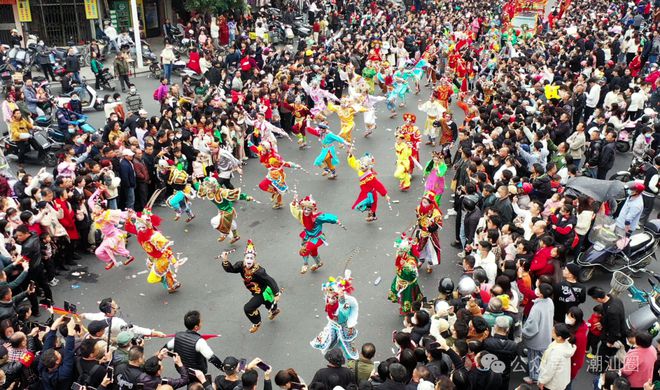 10万发烟花超5000架无人机30分钟表演！龙8头号玩家【重磅】汕头大型焰火晚会剧透！近(图14)