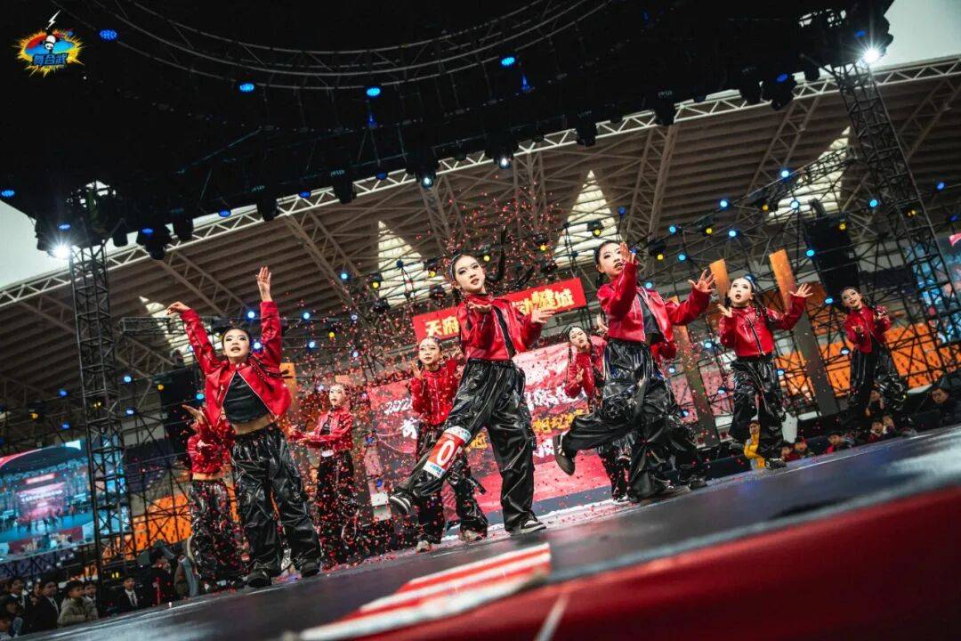 热闹程度拉满！元旦游乐山好耍(图5)